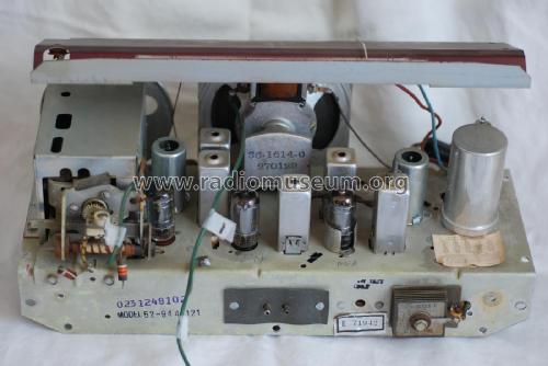 52-944 ; Philco, Philadelphia (ID = 2382601) Radio