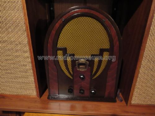 60B ; Philco, Philadelphia (ID = 1662098) Radio