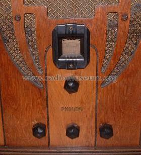 60B ; Philco, Philadelphia (ID = 389046) Radio