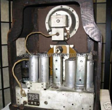 610B ; Philco, Philadelphia (ID = 375424) Radio