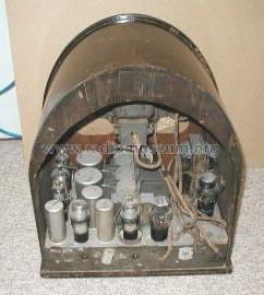 71B ; Philco, Philadelphia (ID = 249143) Radio