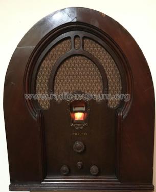 71B ; Philco, Philadelphia (ID = 2440056) Radio