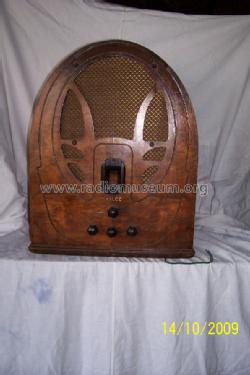 89B ; Philco, Philadelphia (ID = 743197) Radio