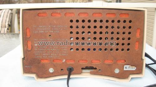 B570 Code 124; Philco, Philadelphia (ID = 1142750) Radio