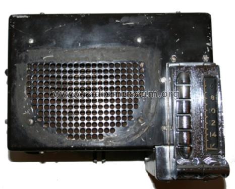 P4735 ; Philco, Philadelphia (ID = 1081762) Car Radio