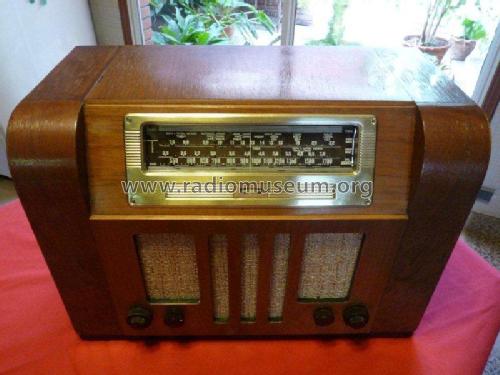 Philco-Tropic EZ Ch= 39-750 code 121; Philco, Philadelphia (ID = 1316190) Radio