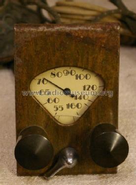 ST-12 Studebaker; Philco, Philadelphia (ID = 414382) Car Radio