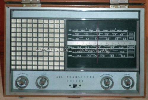 Trans-World Portable T-9 Code 124; Philco, Philadelphia (ID = 961771) Radio