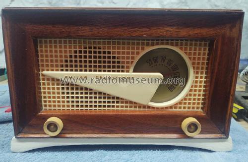 Transitone 'Flying Wedge' 49-506; Philco, Philadelphia (ID = 2609099) Radio