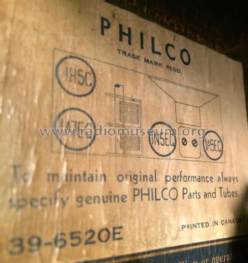 206; Philco Products Ltd. (ID = 2220430) Radio