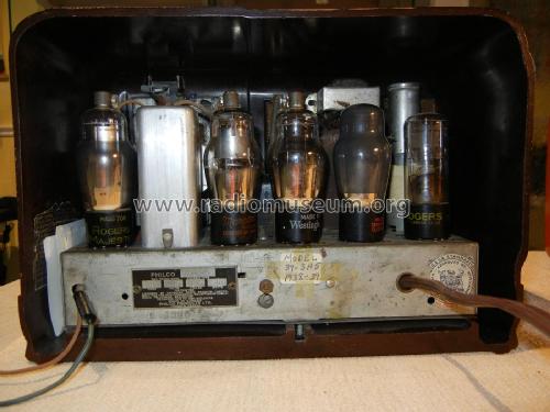 39-3A5 code 121; Philco Products Ltd. (ID = 2541659) Radio