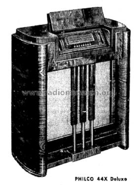 44X Deluxe ; Philco Products Ltd. (ID = 1431214) Radio