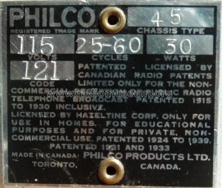 45 Code 121; Philco Products Ltd. (ID = 1496620) Radio