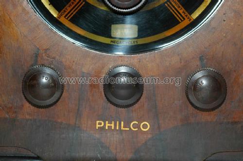 A53; Philco Radio & (ID = 2432026) Radio