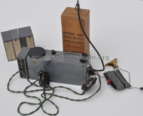 M.C.R.1 Midget Communication Receiver ; Philco Radio & (ID = 1941521) Radio