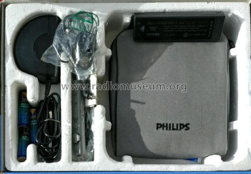 Portable CD Player AZ 6825; Philips Hong Kong (ID = 2498187) R-Player