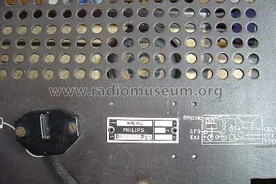 470HU; Philips akc. spol., (ID = 59278) Radio