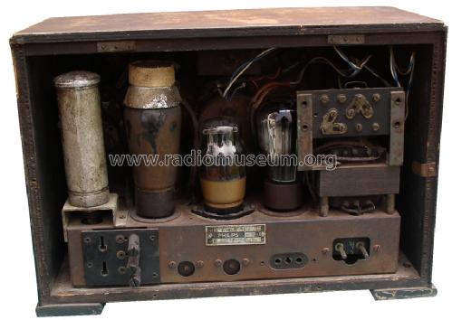944A-19; Philips akc. spol., (ID = 1017201) Radio