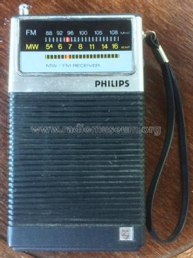 AL075; Philips Australia (ID = 2373271) Radio