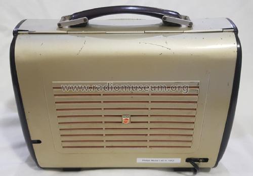 Town & Country 148; Philips Australia (ID = 2498951) Radio