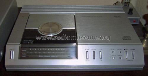 Compact Disc Player CD100 /30; Philips Belgium (ID = 2277314) R-Player