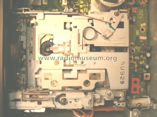 22DC343; Philips Hungary, (ID = 1165841) Car Radio