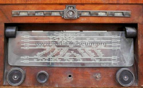 96A; Philips Hungary, (ID = 1028887) Radio