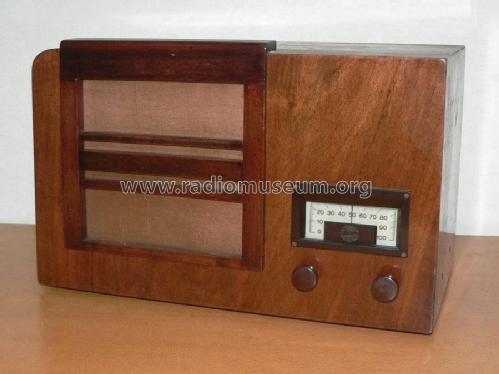 Junior 1670; Philips Hungary, (ID = 1598627) Radio