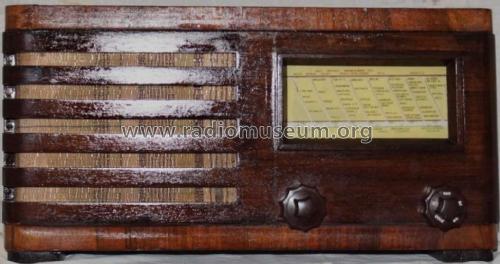 Szuper Triumph 1750; Philips Hungary, (ID = 2193144) Radio