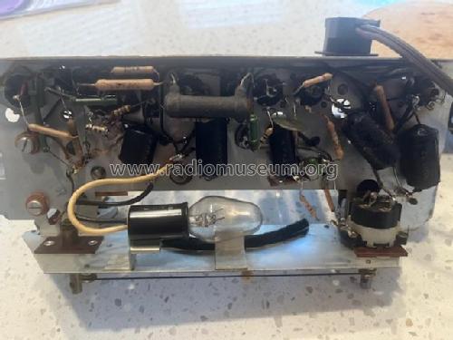 P133 ; Philips Canada (ID = 2986790) Radio