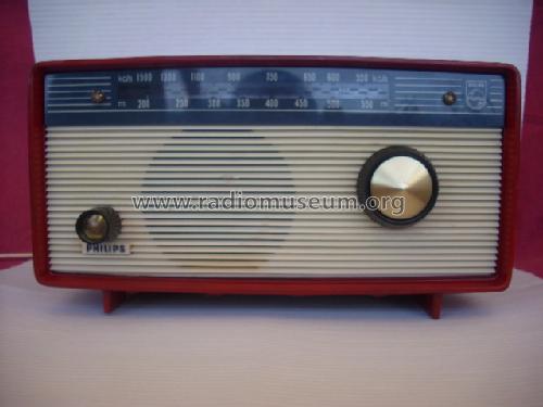 B0SA55U; Philips Chilena S.A. (ID = 1281691) Radio