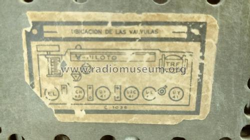 BSA135U; Philips Chilena S.A. (ID = 2579736) Radio