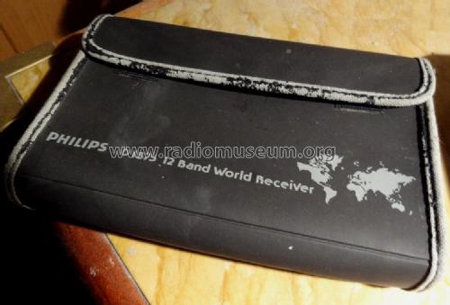 12-Band World Receiver D1875 /00; Philips; Eindhoven (ID = 2094282) Radio