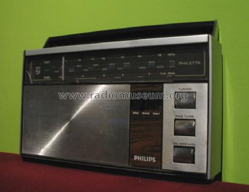 Philetta 15RL312 /00R; Philips; India (ID = 761976) Radio