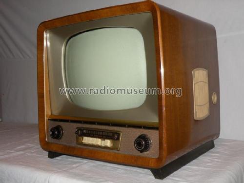 17TX170A /04 /05 /66 /76 /88 /89; Philips; Eindhoven (ID = 1761257) Television