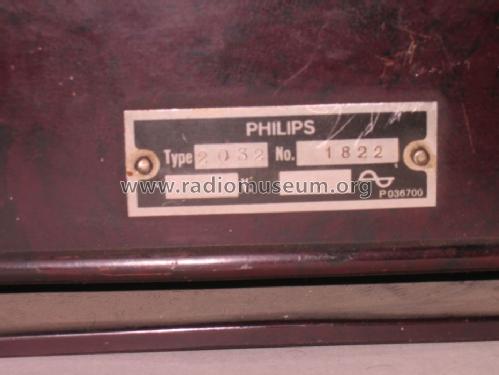 2032; Philips; Eindhoven (ID = 400721) Lautspr.-K