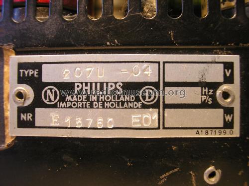 207U-04; Philips; Eindhoven (ID = 1956024) Radio