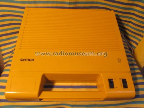 22AF180 /01E /01L; Philips; Eindhoven (ID = 1442371) R-Player
