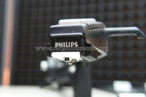 22GF714 /04 /28; Philips; Eindhoven (ID = 1019221) Sonido-V