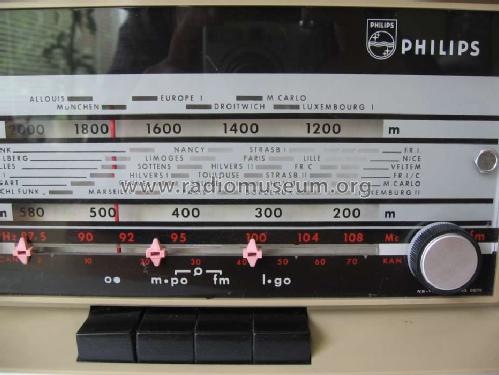 22RB261 /00S /00L /00B; Philips; Eindhoven (ID = 814190) Radio