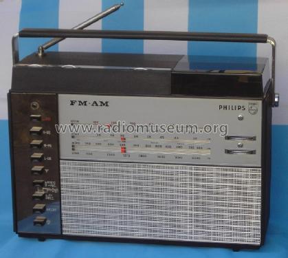 22RL962 /00 /01; Philips; Eindhoven (ID = 830878) Radio