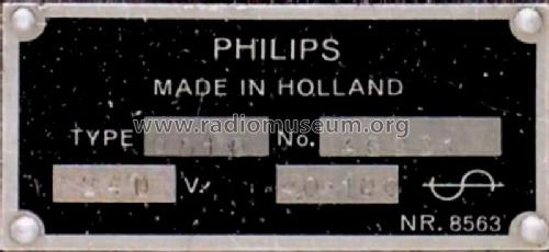 2515; Philips; Eindhoven (ID = 501129) Radio
