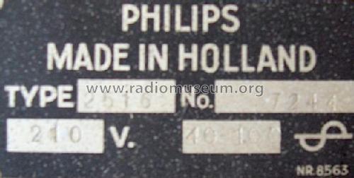 2516; Philips; Eindhoven (ID = 526799) Radio