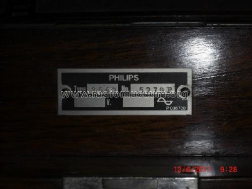 2540; Philips; Eindhoven (ID = 1007947) Radio