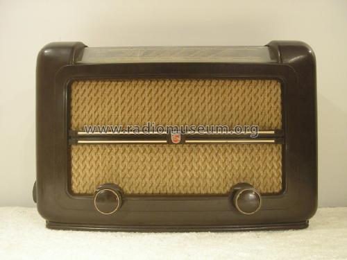 656U-40; Philips; Eindhoven (ID = 3001886) Radio