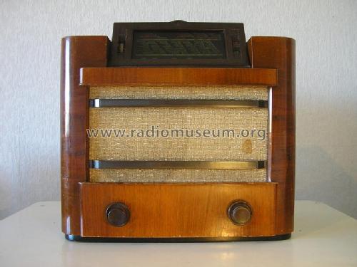 695A-12; Philips; Eindhoven (ID = 1002311) Radio