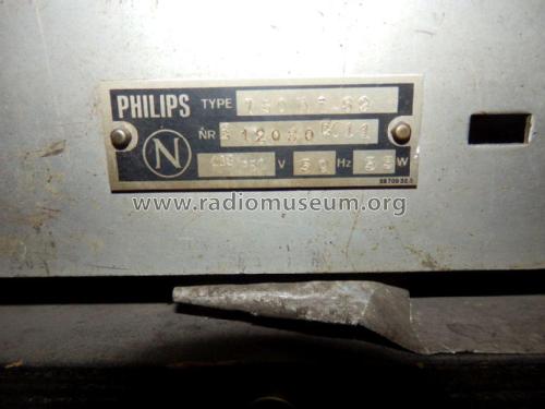 750A-32; Philips; Eindhoven (ID = 1766642) Radio