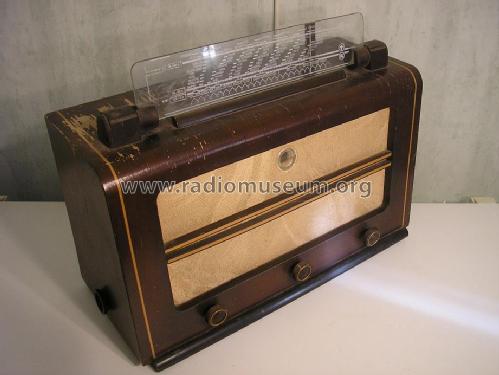 844X; Philips Belgium (ID = 1078997) Radio