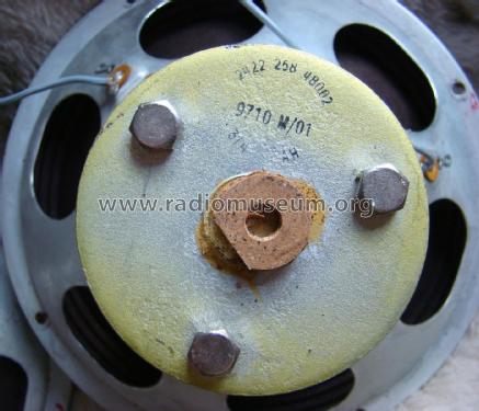 8-1/2 inch Round High Quality Loudspeaker 9710M /01; Philips; Eindhoven (ID = 1954078) Parleur