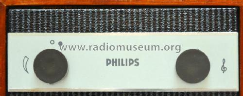 AG4231; Philips; Eindhoven (ID = 1696977) R-Player